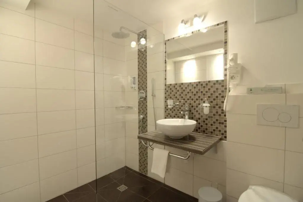 Standard Single room with mountain view