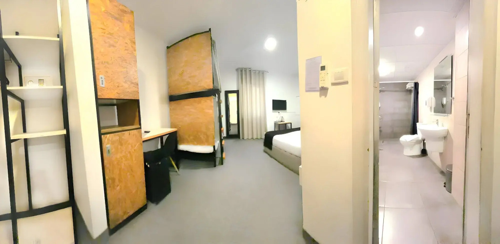 Hotel photo 12
