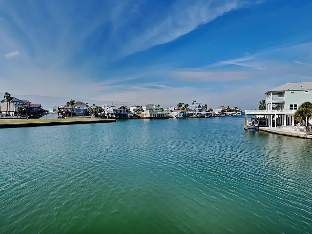 Reel Paradise by RedAwning