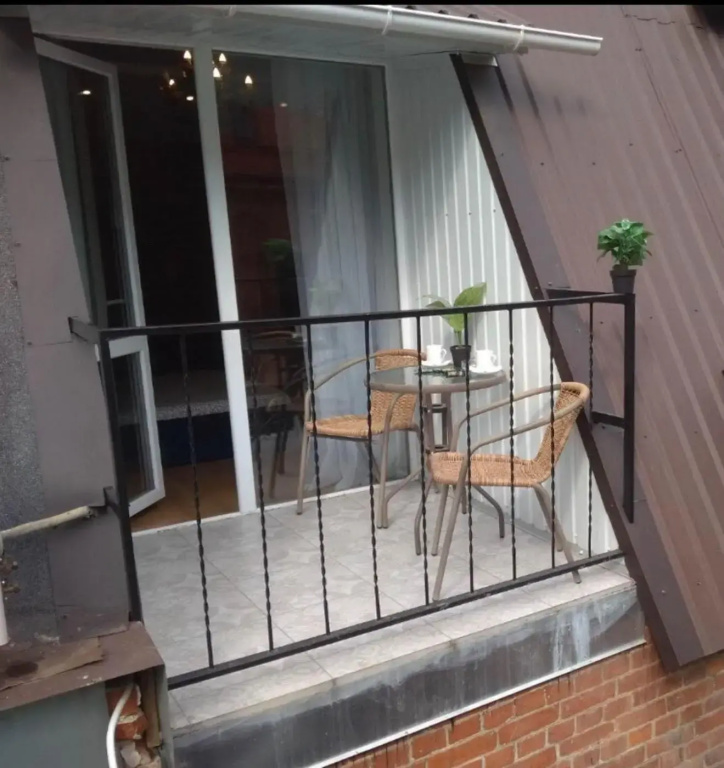 Studio near metro Pushkinska, Universytet - Mayakovskogo str. 5-3