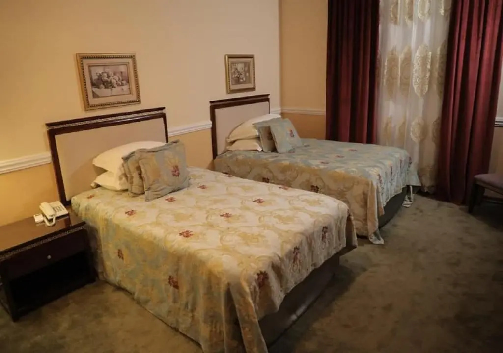 Standard Double room (twin beds)