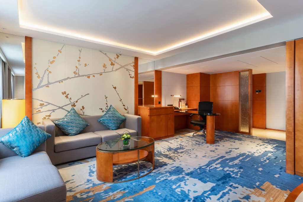 China Hotel - фото 8