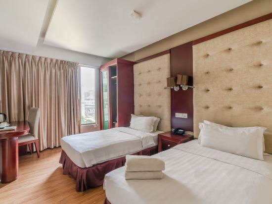 Celyn City Hotel