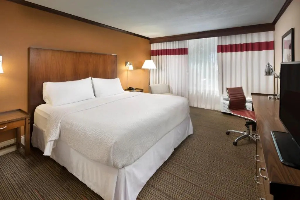 Four Points by Sheraton Kansas City Airport - Chambres