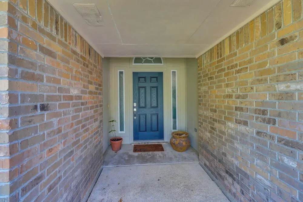 Tailgate Fun & Campus Spirit: Bryan Home w/ Patio
