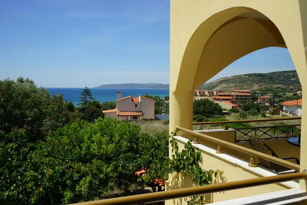 Studio with sea view
