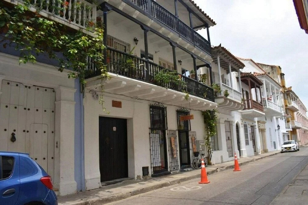 1CM-1 Apartamento en Cartagena en la Ciudad Antigua con Aire Acondicionado y WiFi