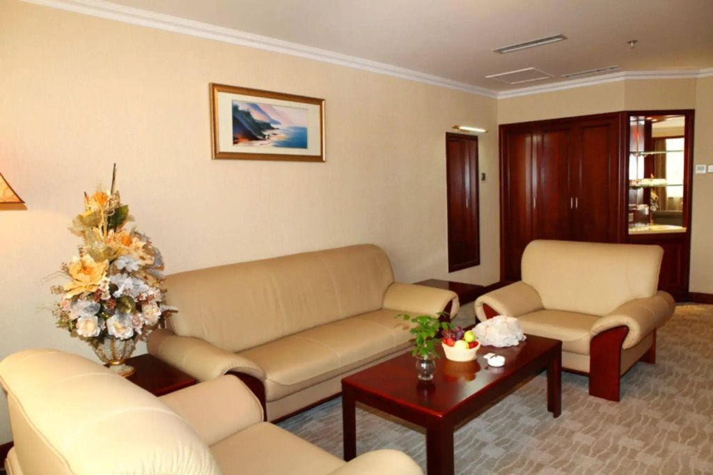 Shenghua Hotel - Chengde - фото 2