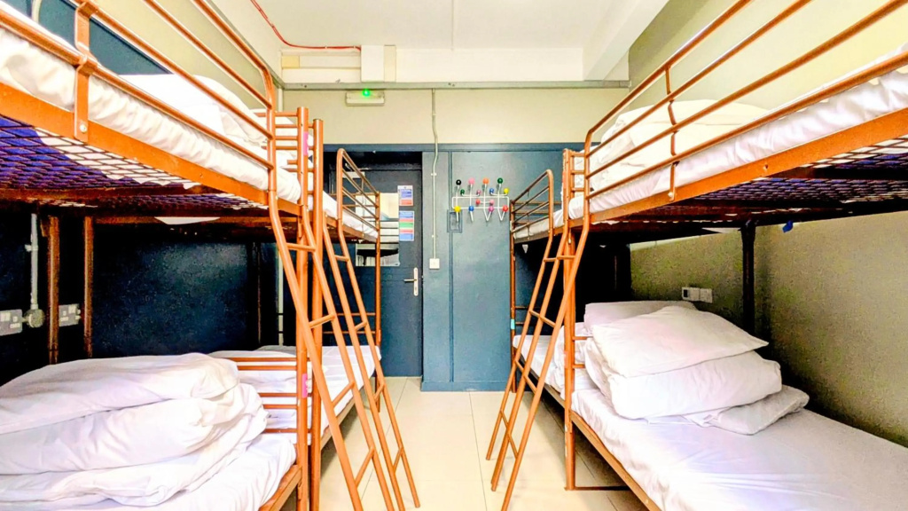 Отель Rest Up London - Hostel в Лондоне