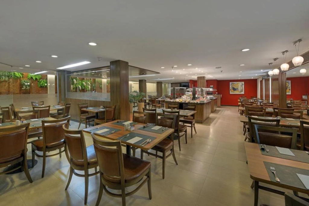 Hotel Deville Curitiba - Général