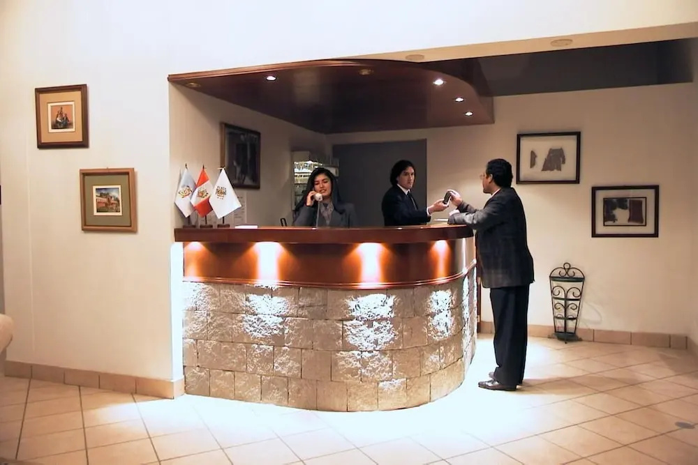 Plaza Mayor Hotel - Général