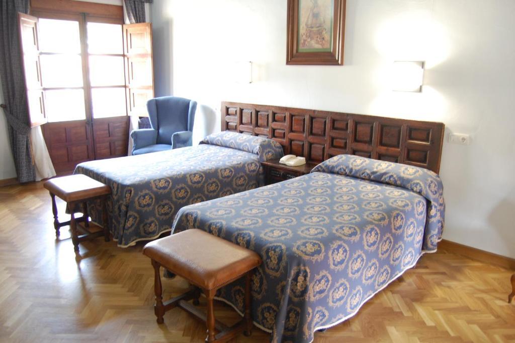 Hospederia del Real Monasterio by null