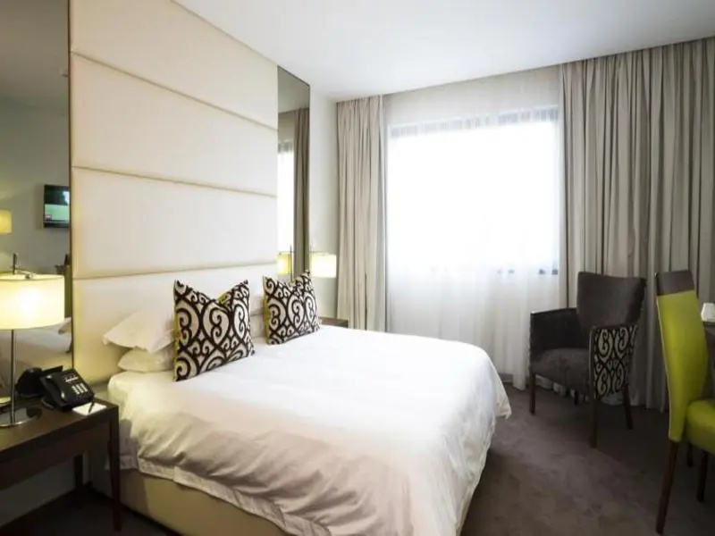 Fiesta Residences Boutique Hotel and Serviced Apartments - Chambres