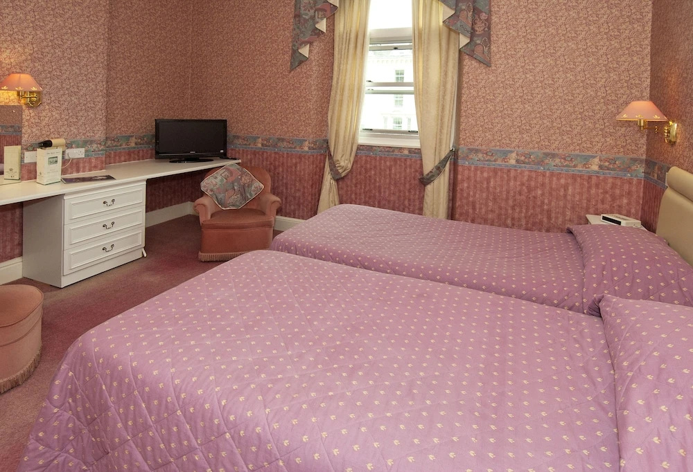 White Heather Hotel — 1
