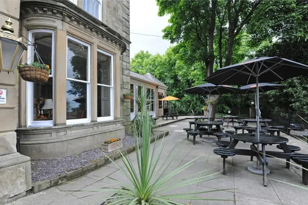 The Brentwood Hotel by Greene King Inns - Général