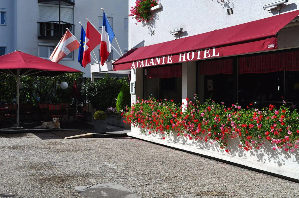 Atalante Hotel