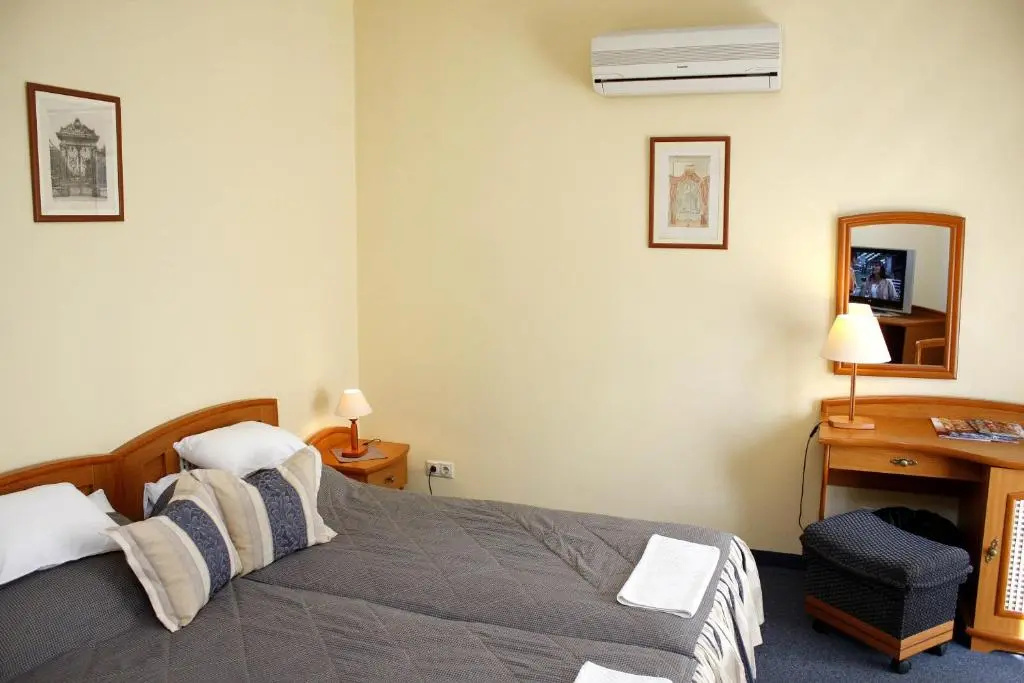Lv Vay Villa Hotel - Chambres