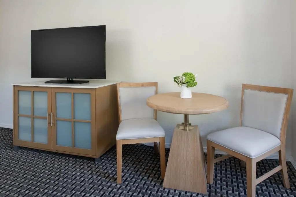 The Lodge at Tiburon - Chambres