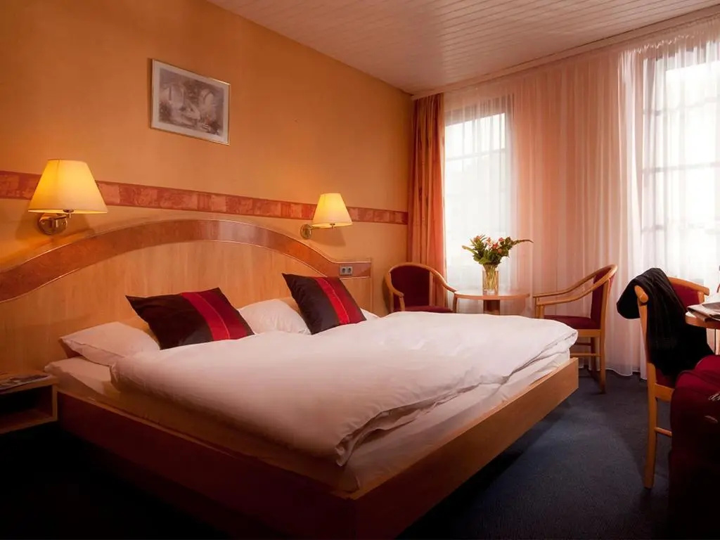 Comfort Double room with river view (full double bed)