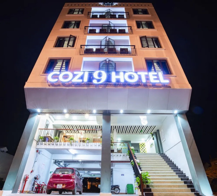 Cozi9 Theme Hotel