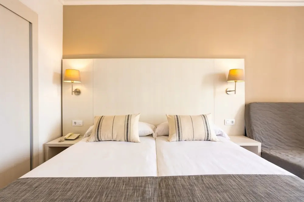 Minura Hotel Sur Menorca - Chambres