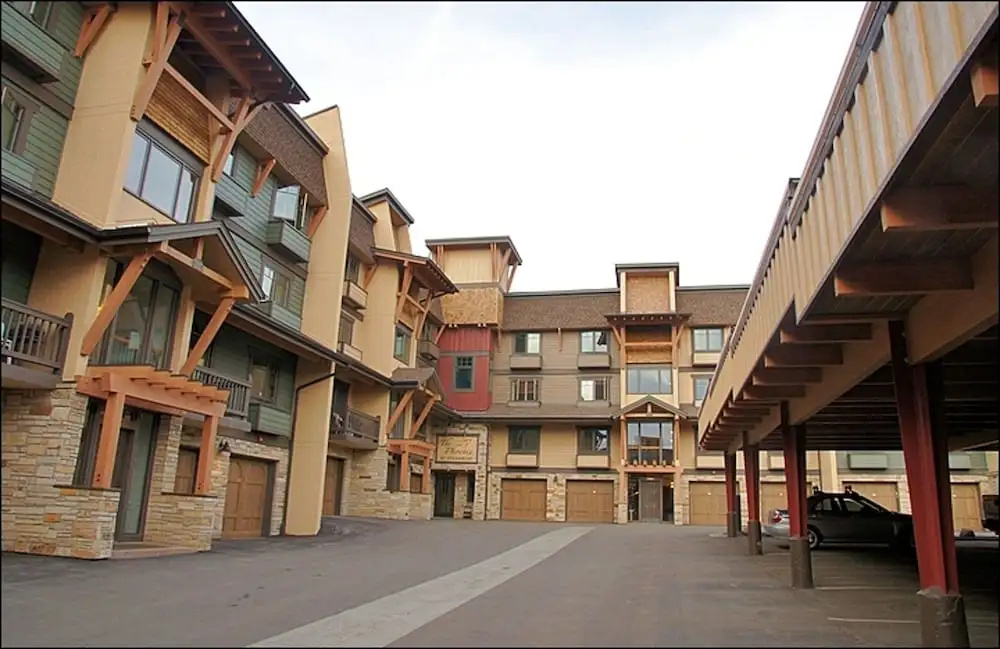 The Phoenix 113 (412411) - 2 Br Condo