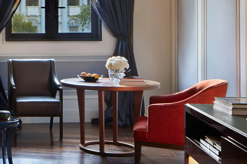 Executive Double room (full double bed)