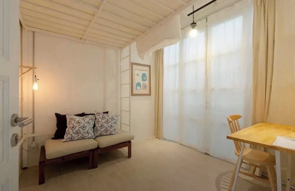 Отель TWH Hostel Bangkok в Бангкоке