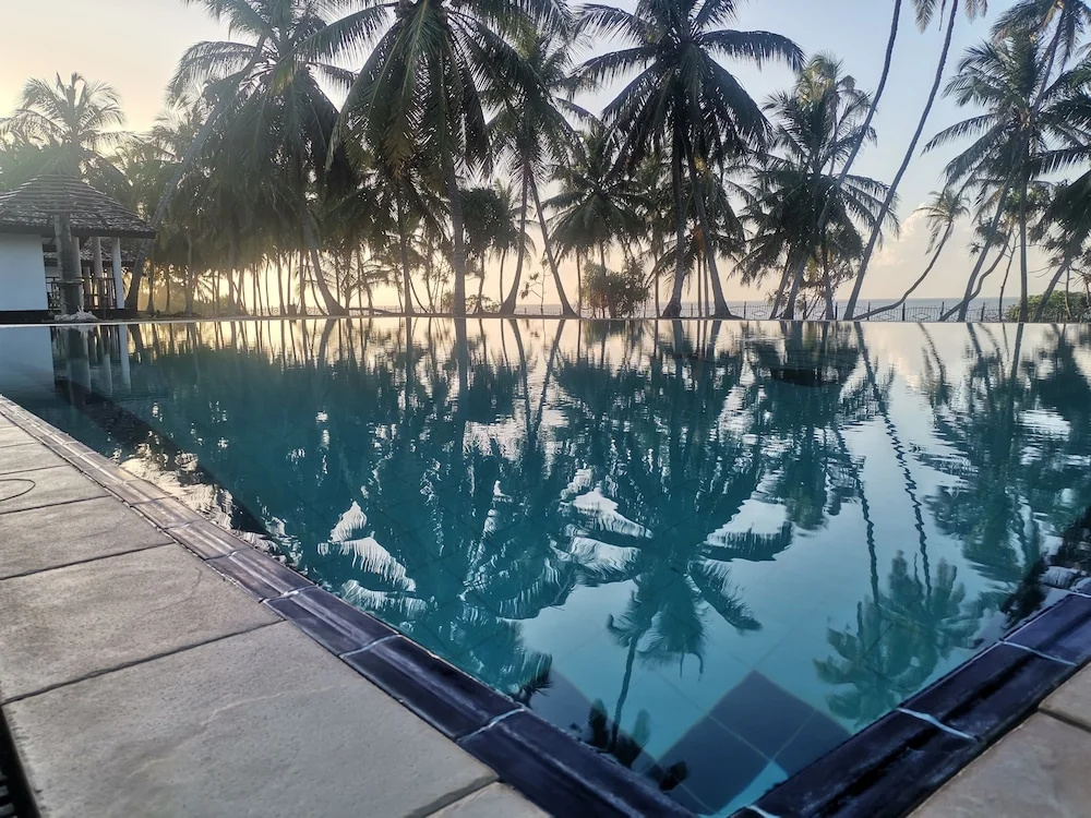 Helios Beach Resort - Général