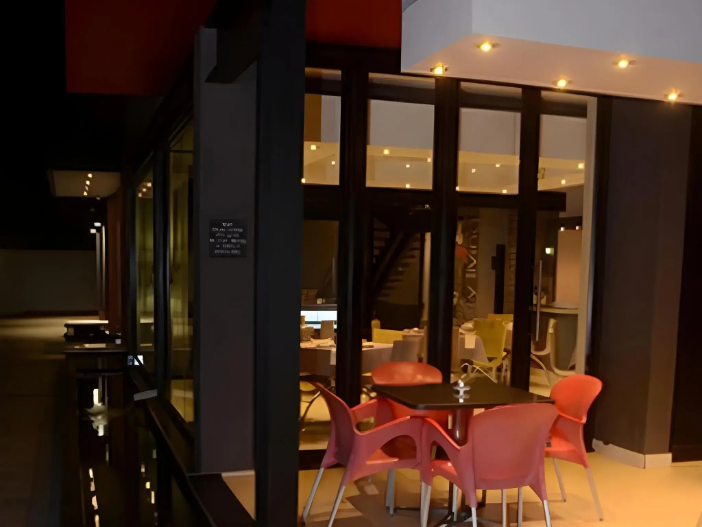 City Living Boutique Hotel - фото 18