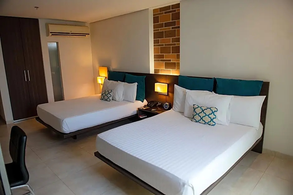Double Junior Suite (twin beds)
