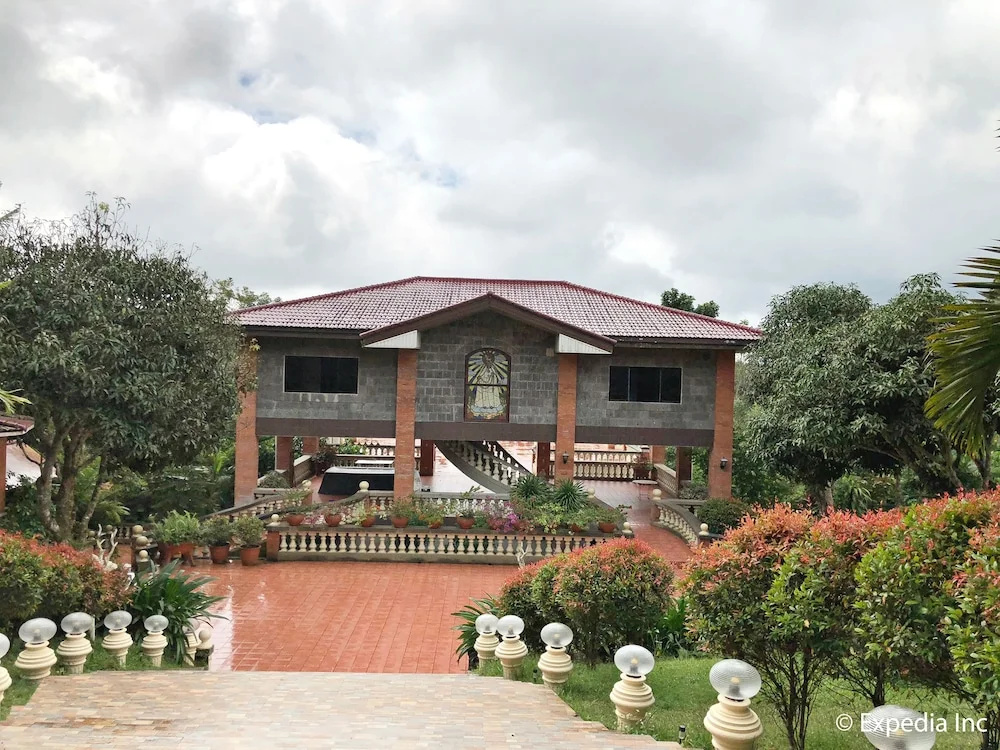 Beatriz' Garden