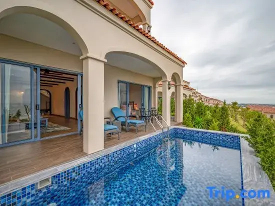 Centara Mirage Resort Mui Ne