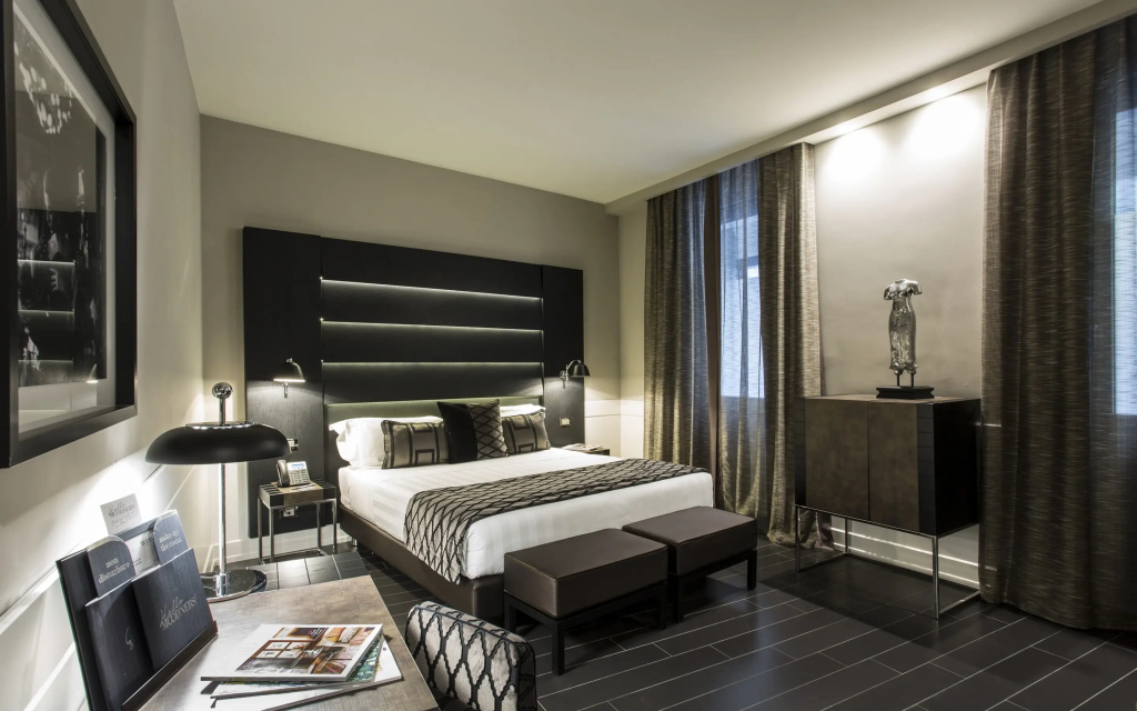 Hotel photo 12
