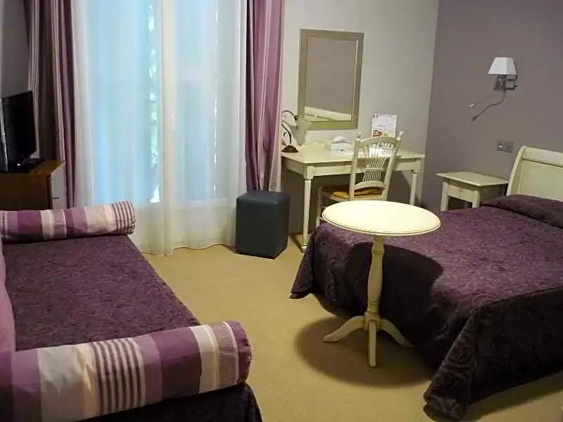 INTER-HOTEL MPL Ouest Hôtellerie de Balajan - Chambres
