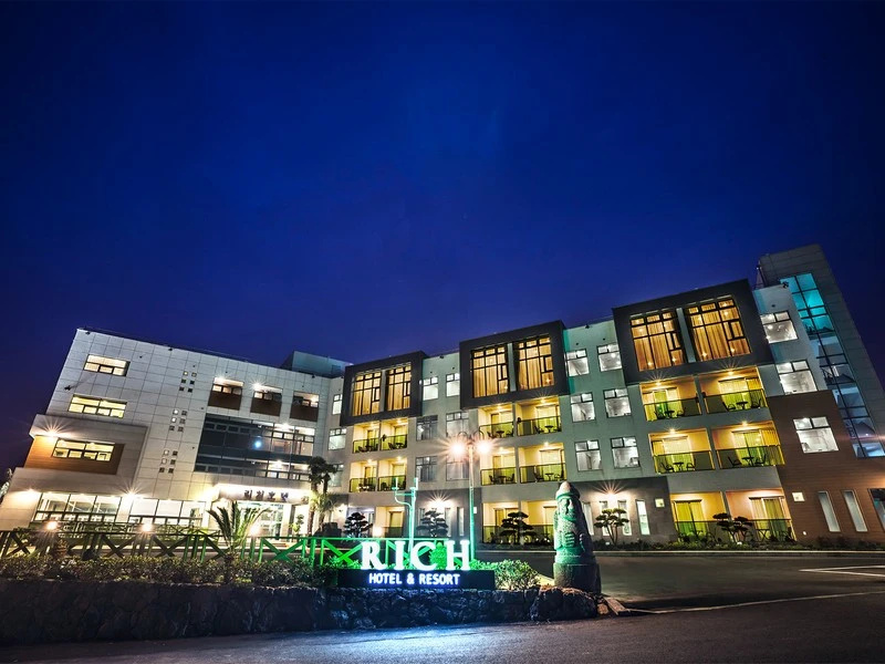 Rich Hotel - Chambres
