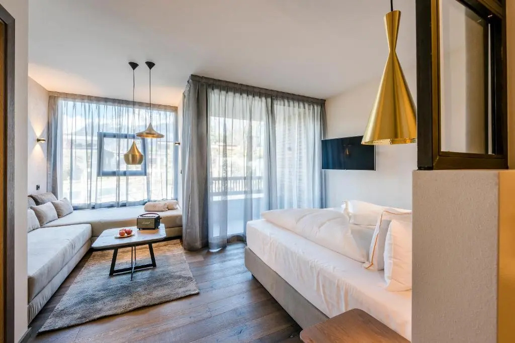 Suite with view