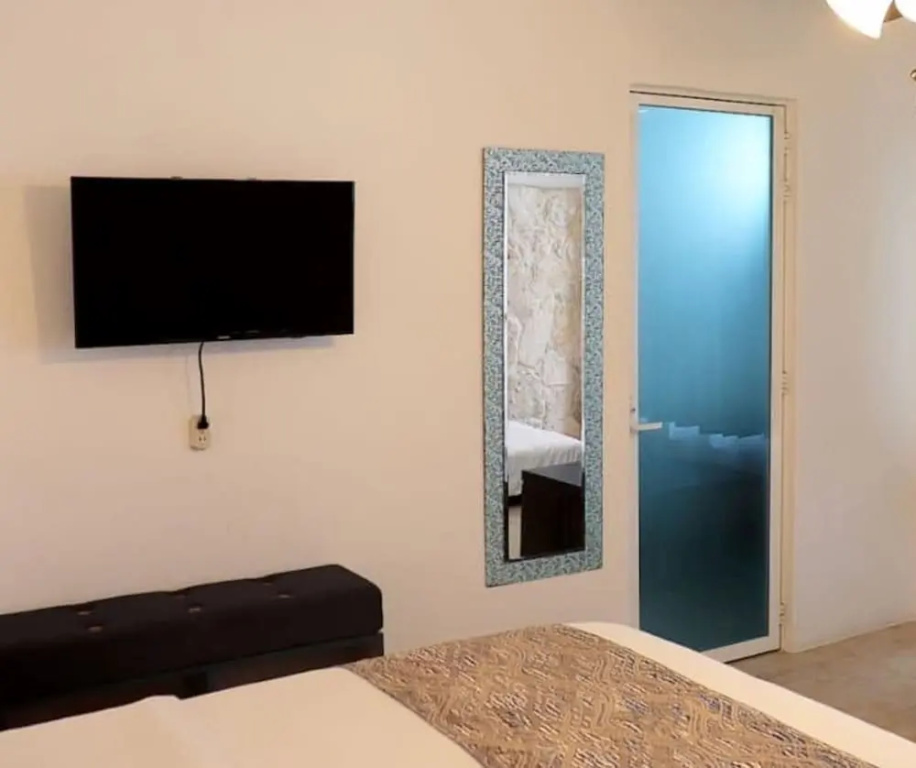 Comfort room