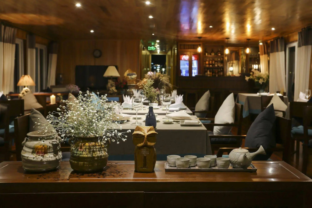 Secret Halong Cruise - Général