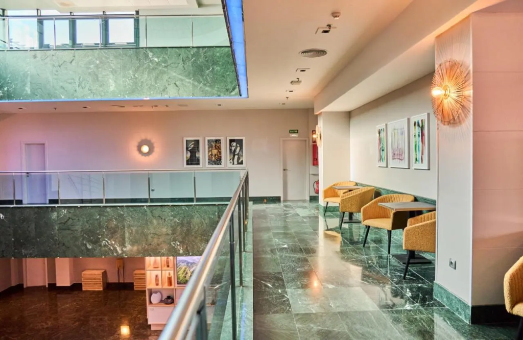 Hotel photo 18