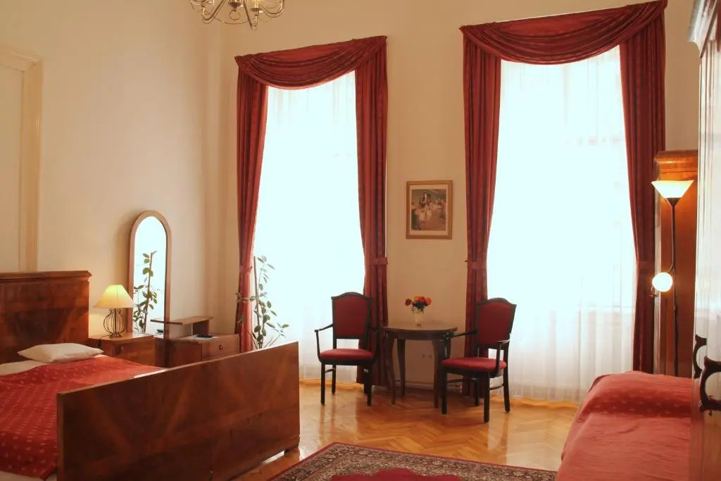 Kálvin House - Chambres