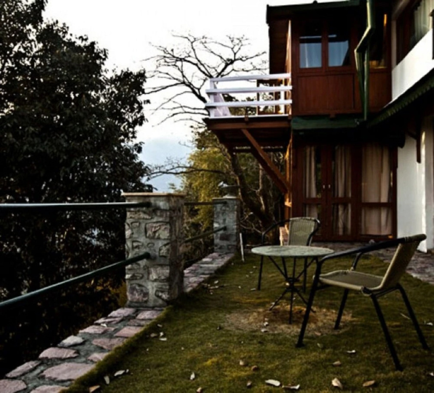 Two Chimneys - Pura Stays