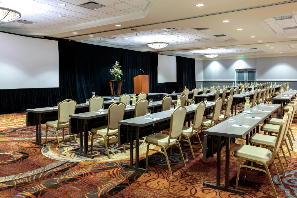 Sheraton Niagara Falls - Général