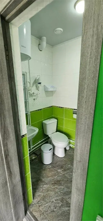 Кровать в общем номере в Камчатдар