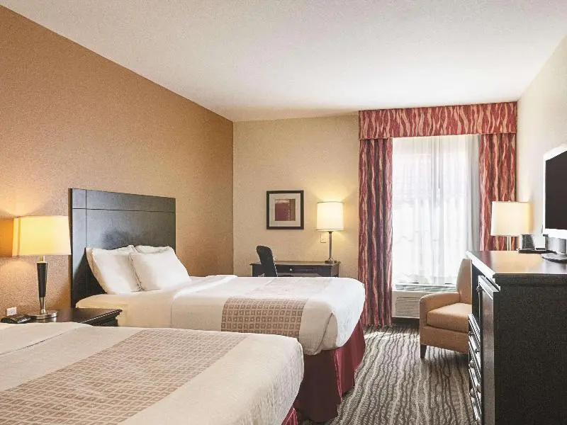 La Quinta Inn & Suites by Wyndham Slidell - North Shore Area - Chambres