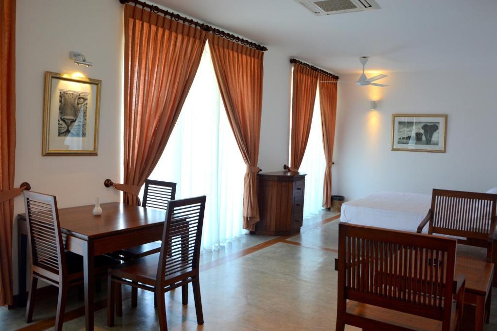 Refresh Hotel