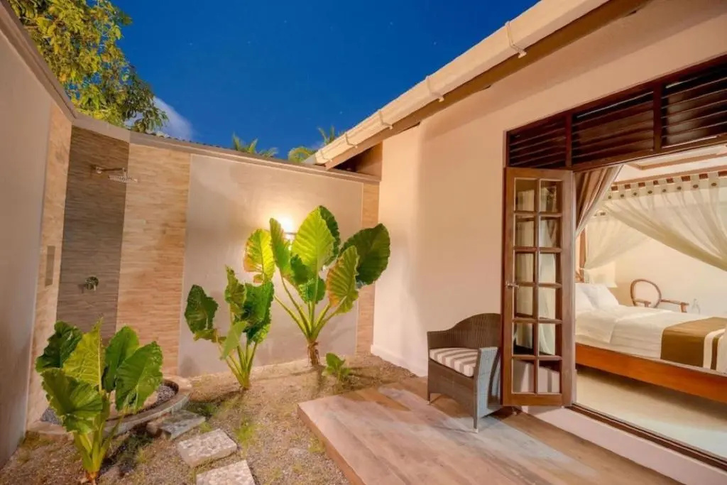 Alafehi Retreat Luxury Villas with Pool Access