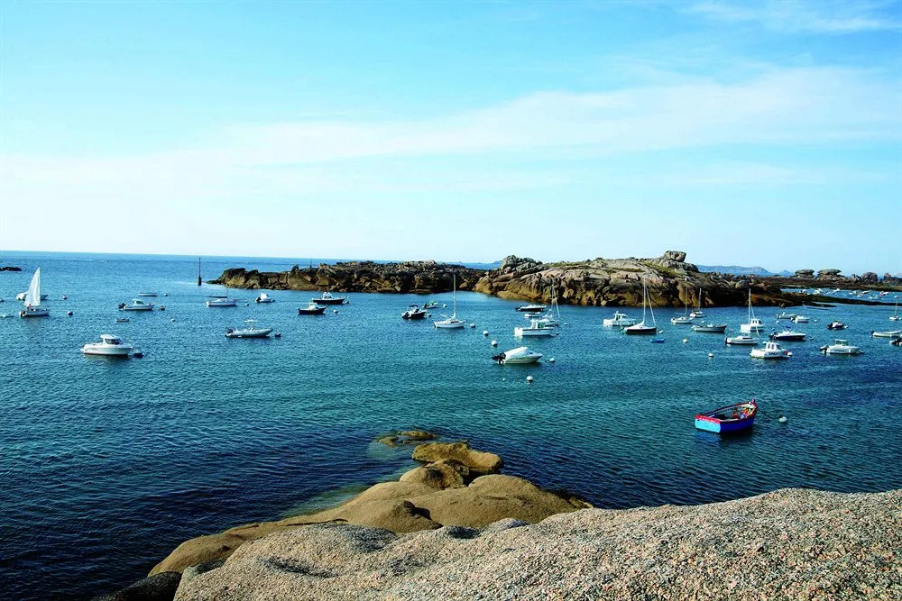 Beach & Waterfront