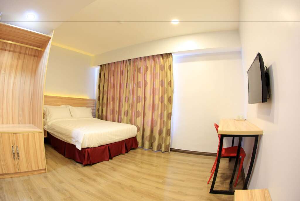 City Garden Hotel by null