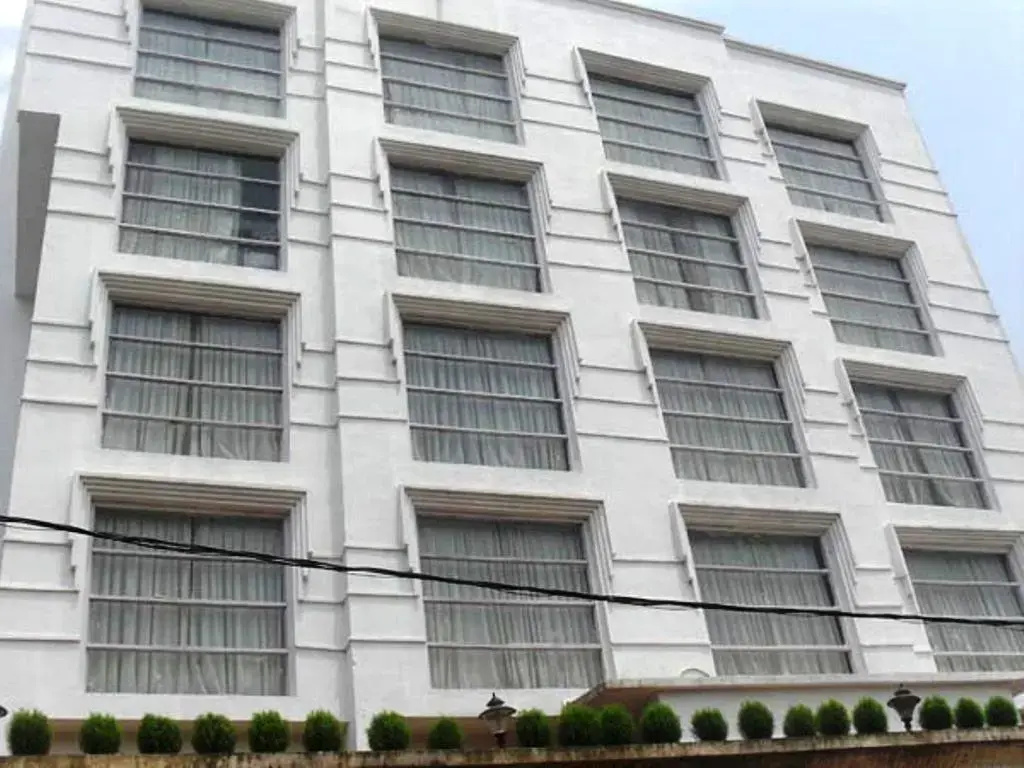 Hotel The Triple C